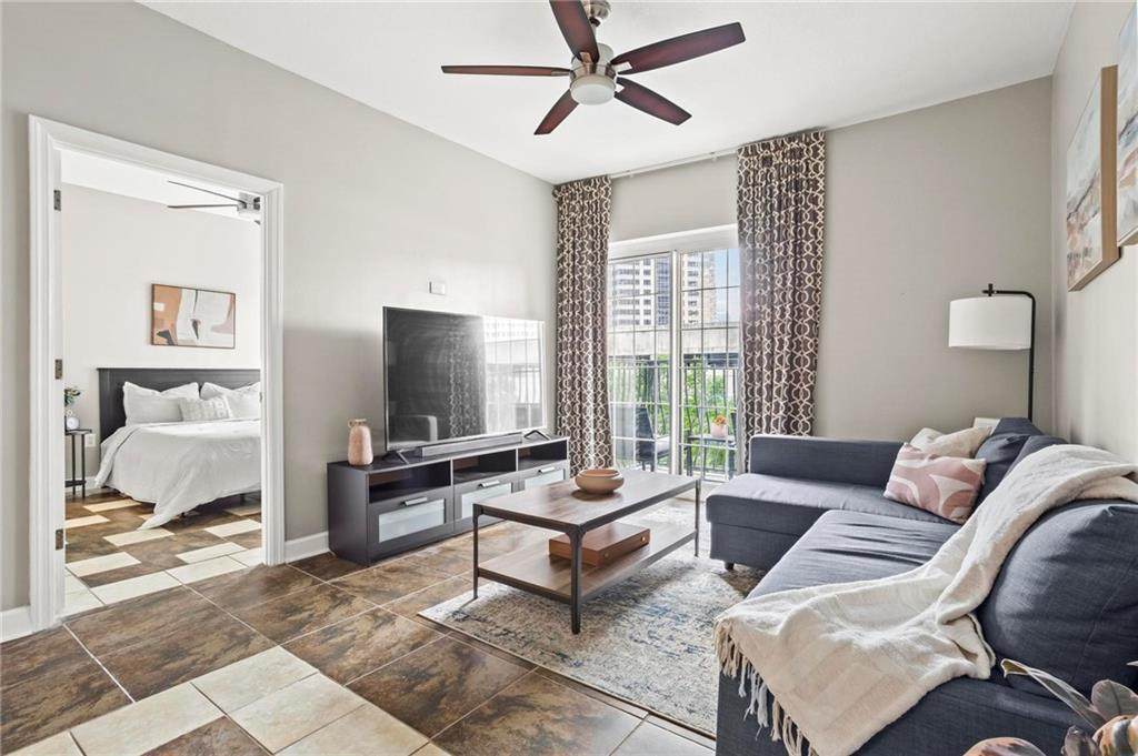 195 14th Street Ne - Photo 1