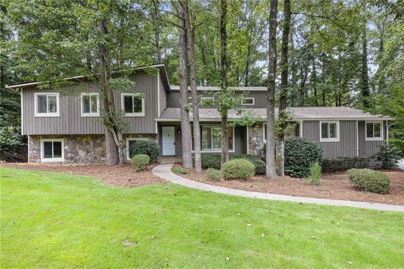 2792 Lansdowne Lane - Photo 1