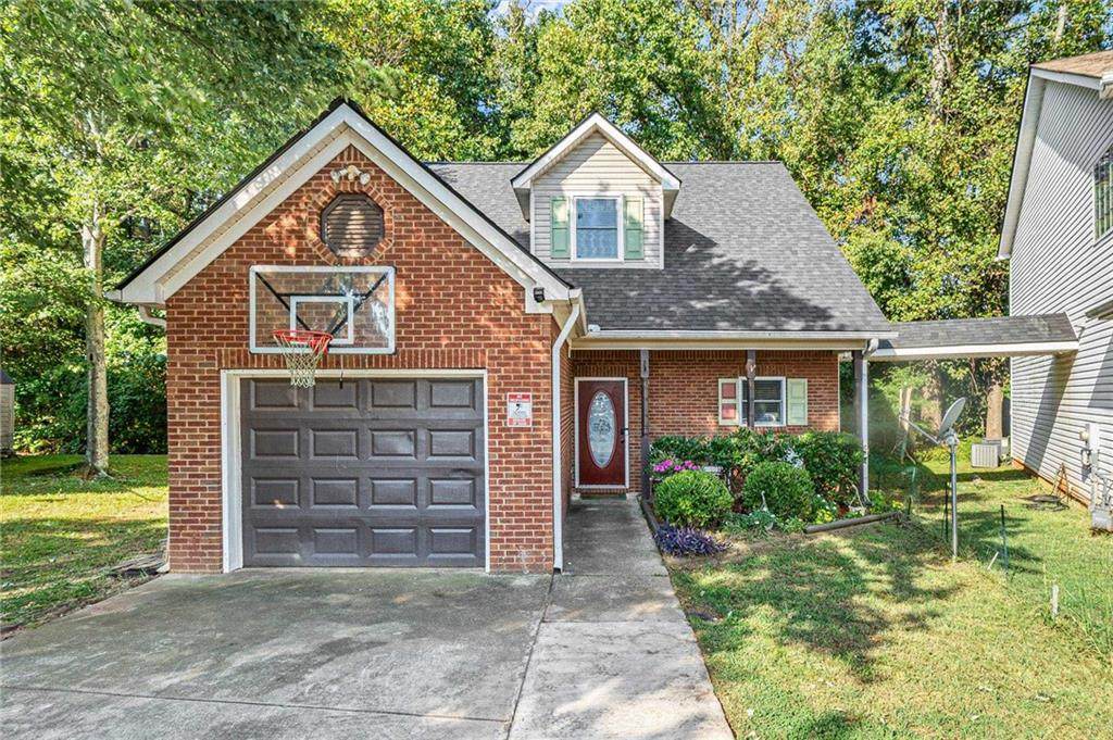 634 Shadowmoore Drive - Photo 1