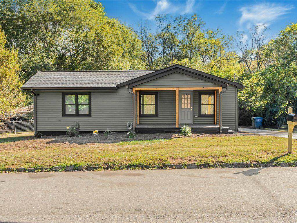 523 Harper Road - Photo 1