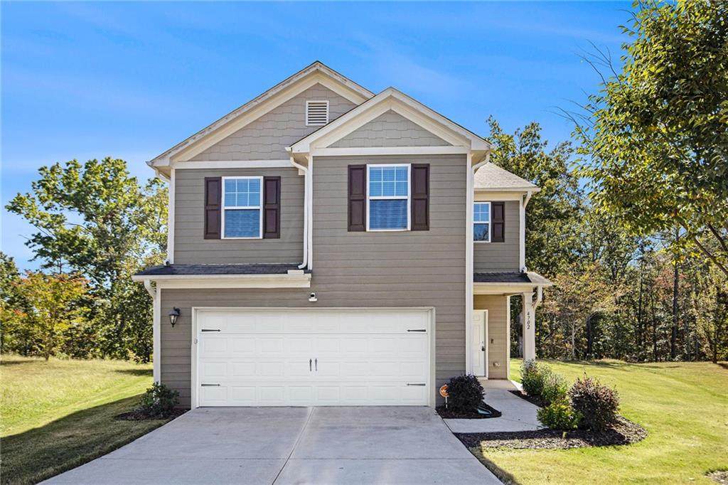 4702 Moccasin Court - Photo 1