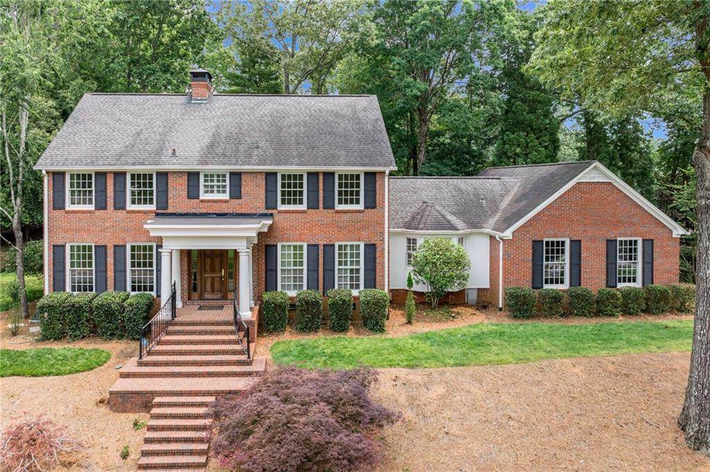 2626 Club Drive - Photo 1