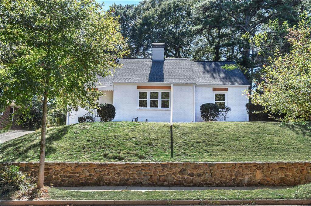 458 Shannon Drive - Photo 1