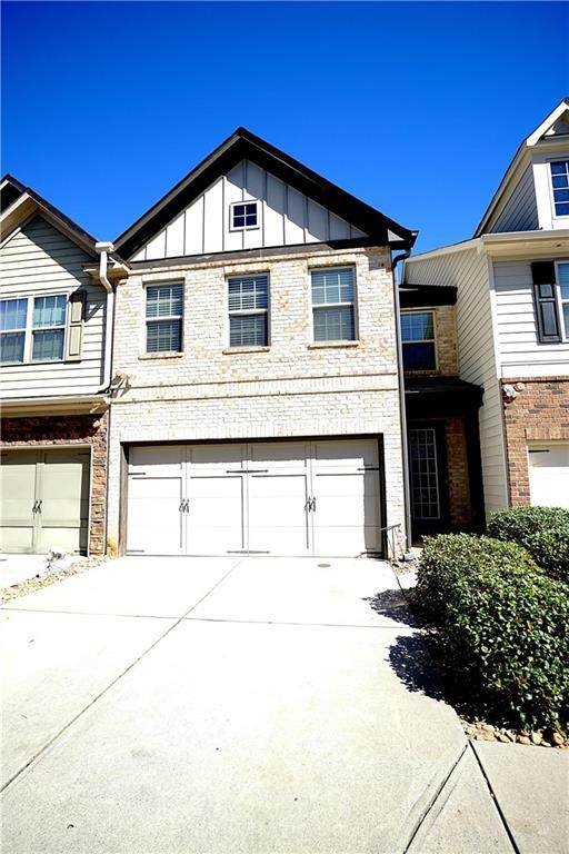 923 Spicy Oak Drive - Photo 1