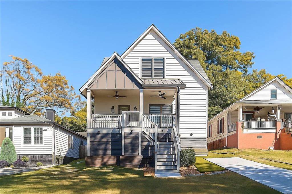 1119 Victory Drive - Photo 1