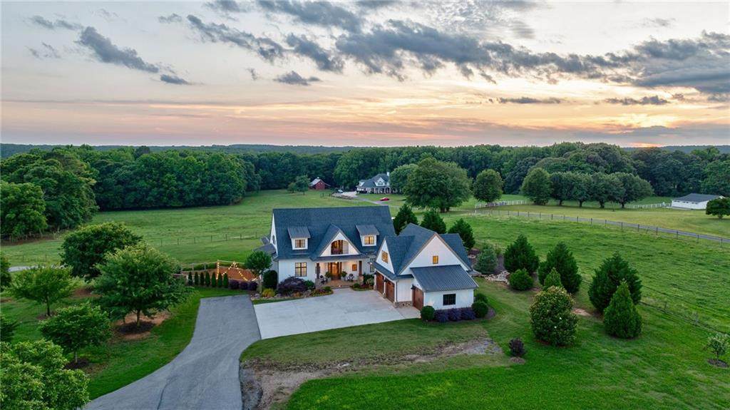 3315 Chandler Road - Photo 1