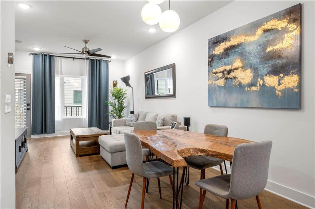 1446 Walker Place - Photo 1