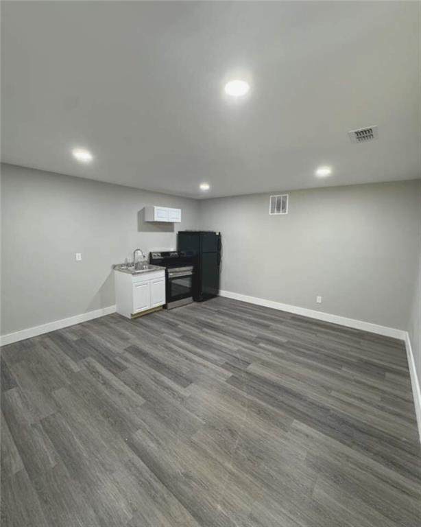 555 Paines Avenue - Photo 1