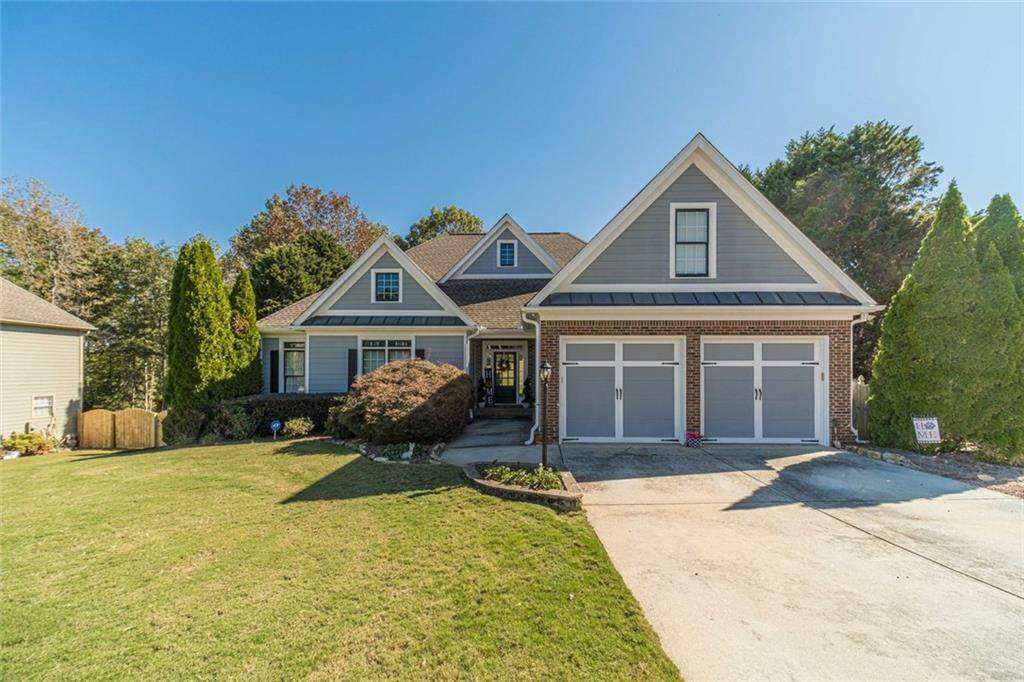 581 Richmond Place - Photo 1