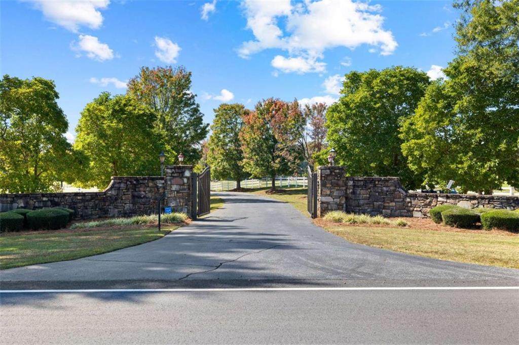 5225 Chalybeate Springs Road - Photo 1