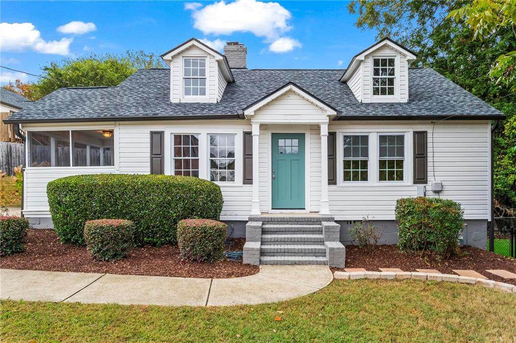 266 Crescent Circle - Photo 1