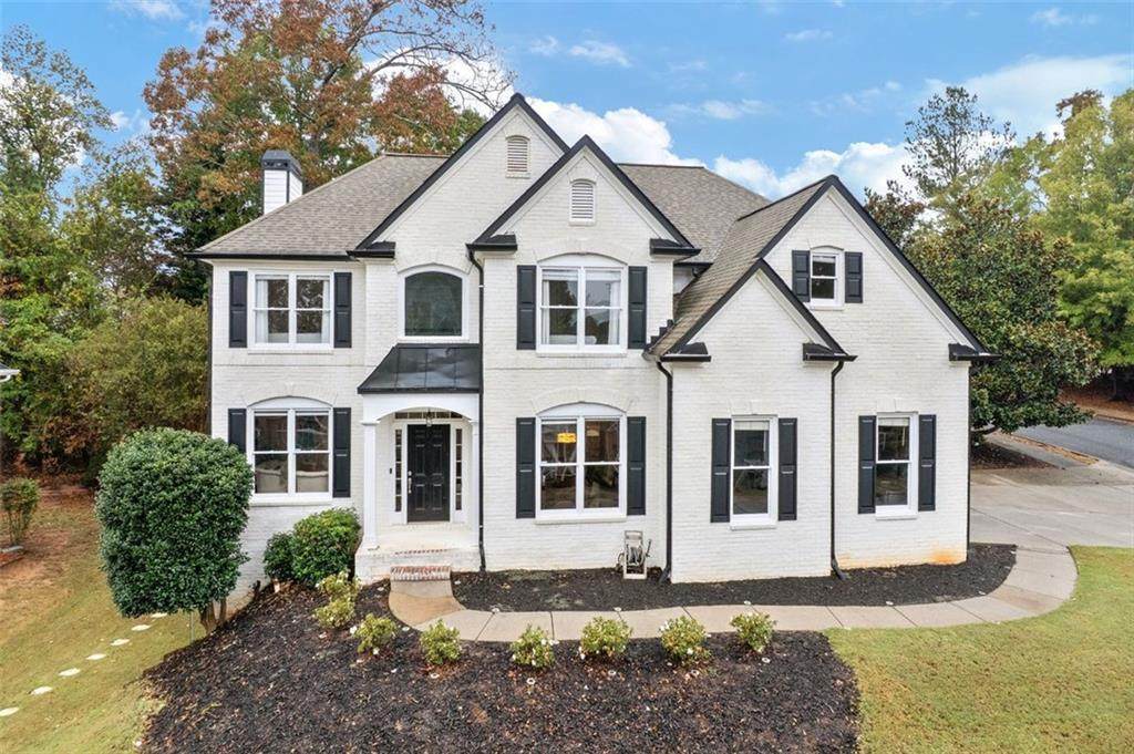 4290 Canterbury Walk Drive - Photo 1