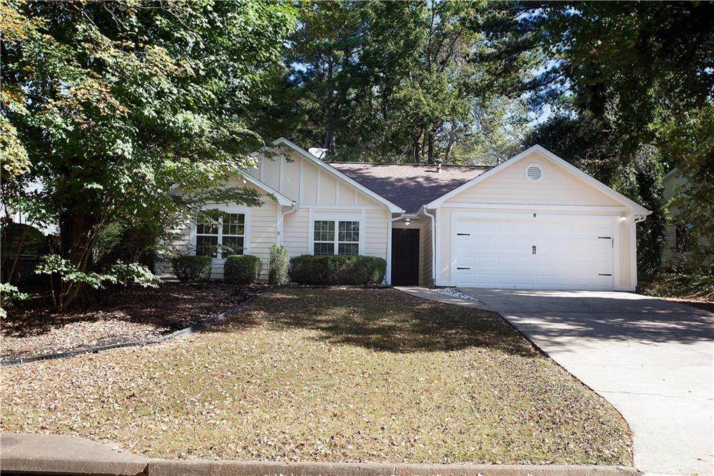 4790 Roswell Mill Drive - Photo 1