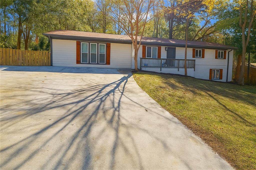 3646 Briar Drive - Photo 1