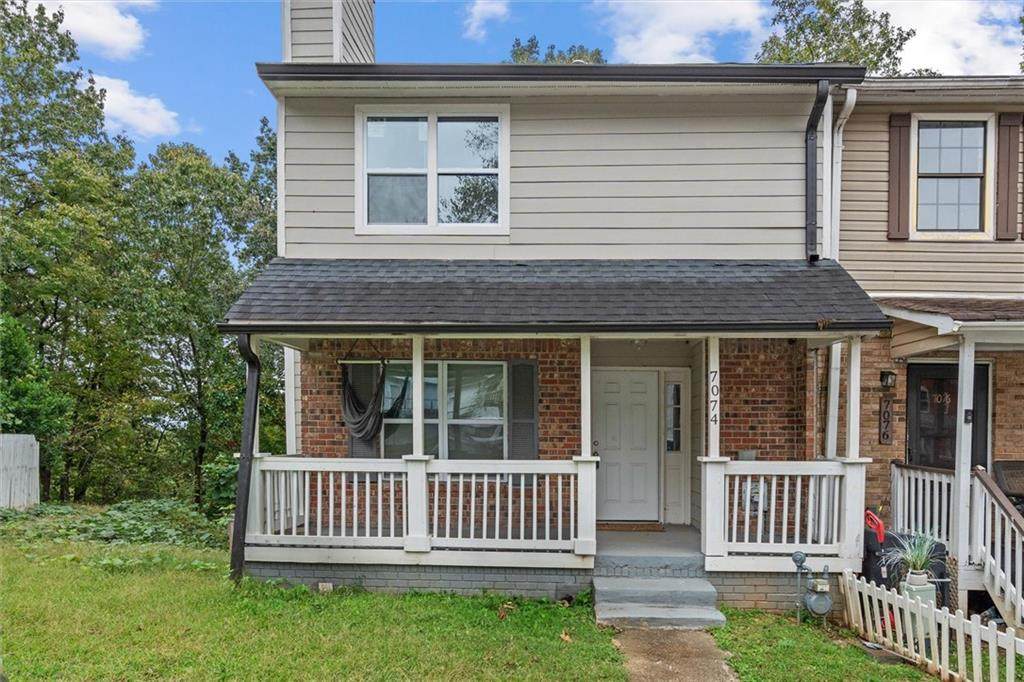 7074 Oakhill Circle - Photo 1