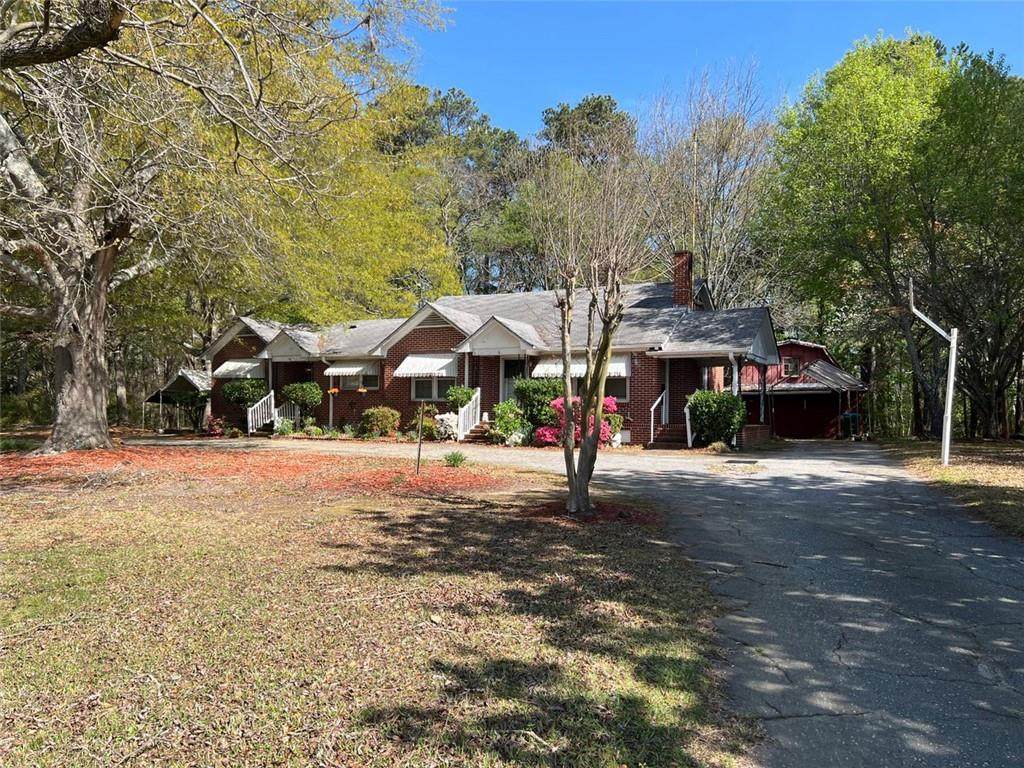 1071 Atlanta Highway - Photo 1