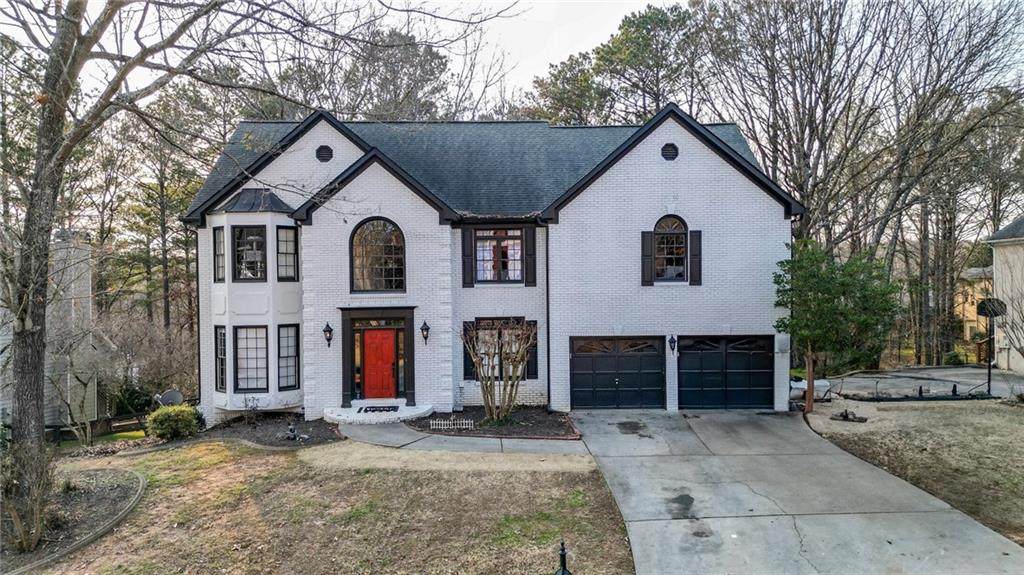 559 Fairway Drive - Photo 1