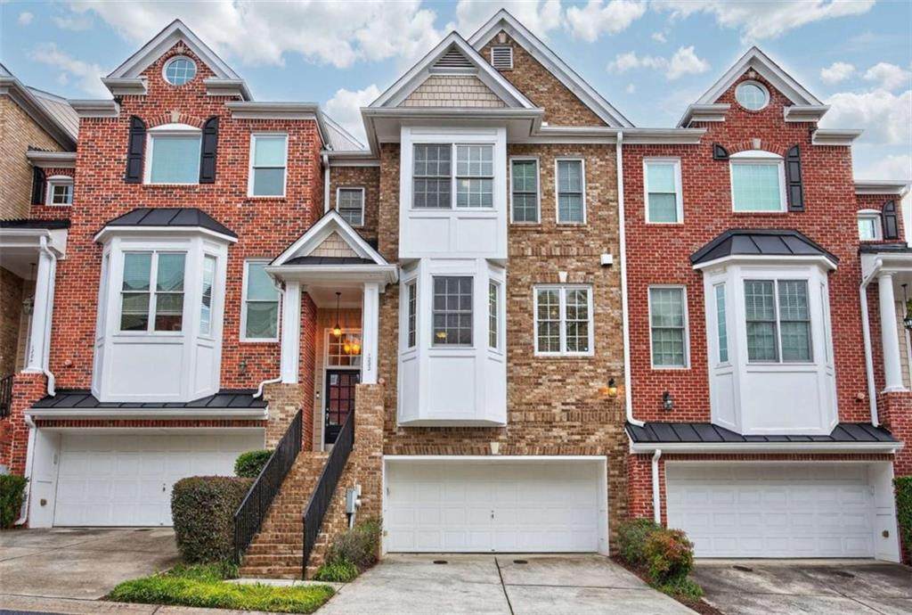 1222 Creekside Place - Photo 1