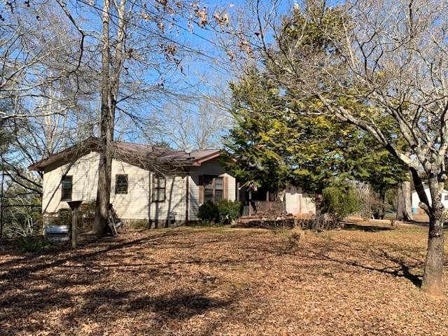 6815 Duncan Road - Photo 1