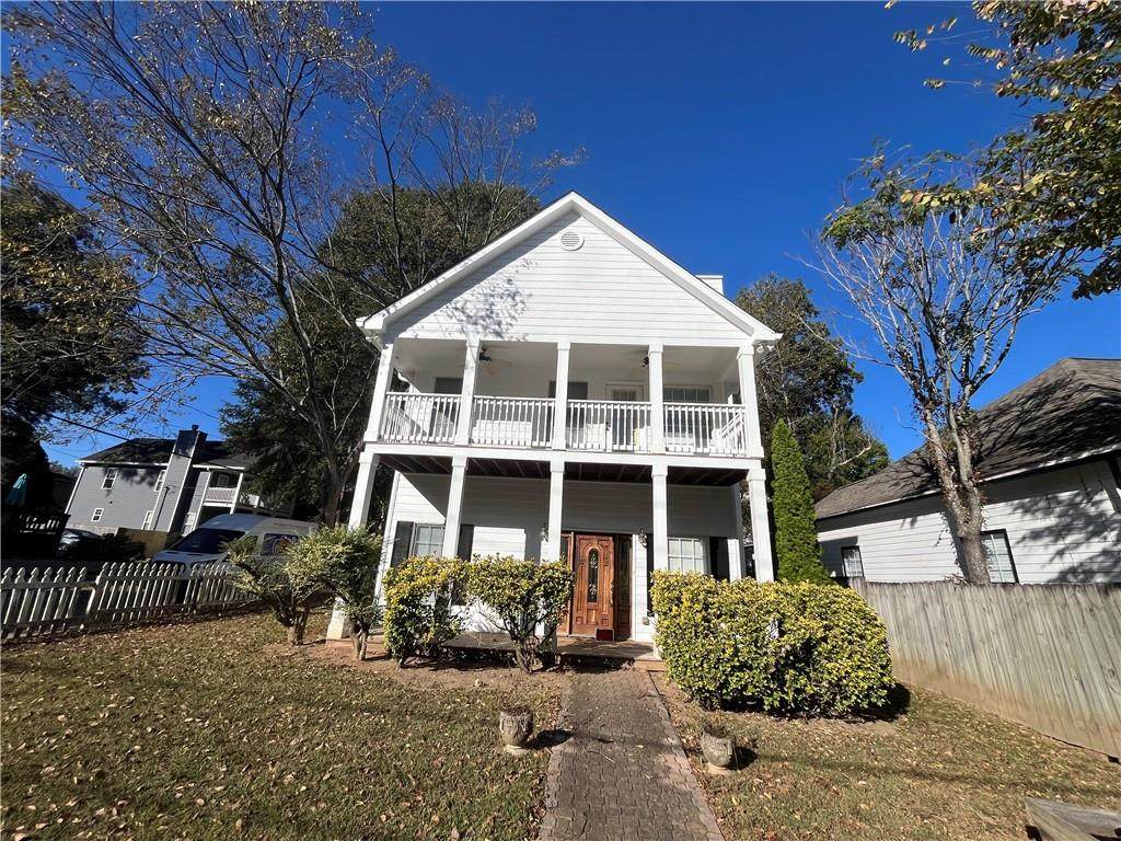 889 Crew Street - Photo 1