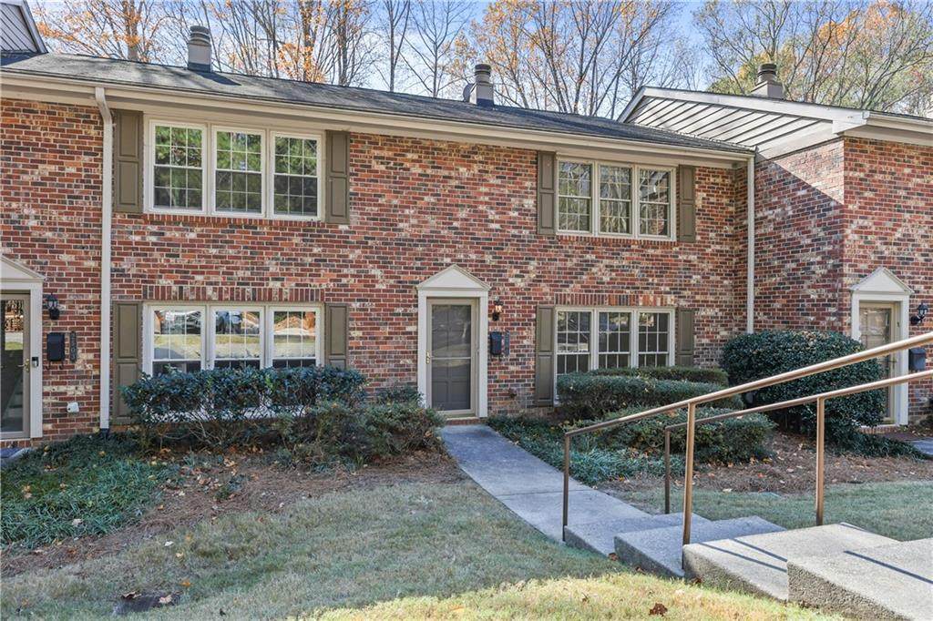 2501 Northlake Court - Photo 1