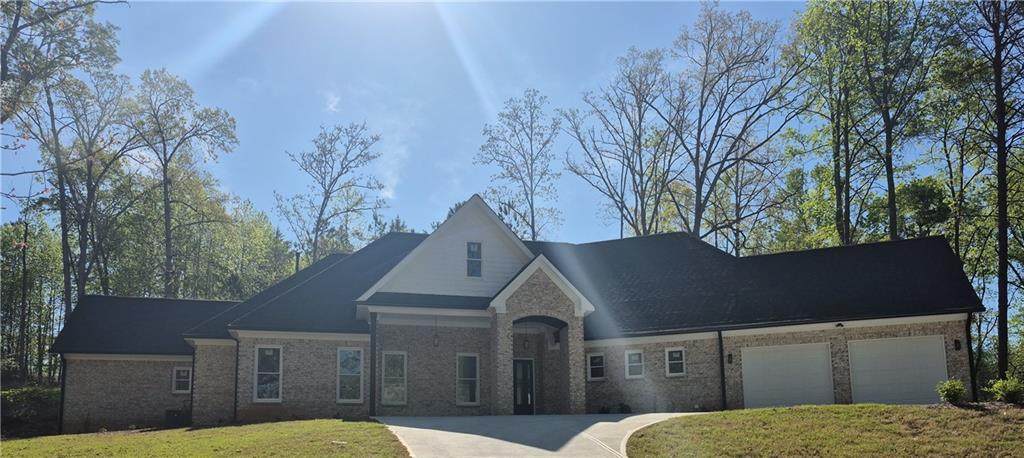 6029 Wellington Avenue - Photo 1