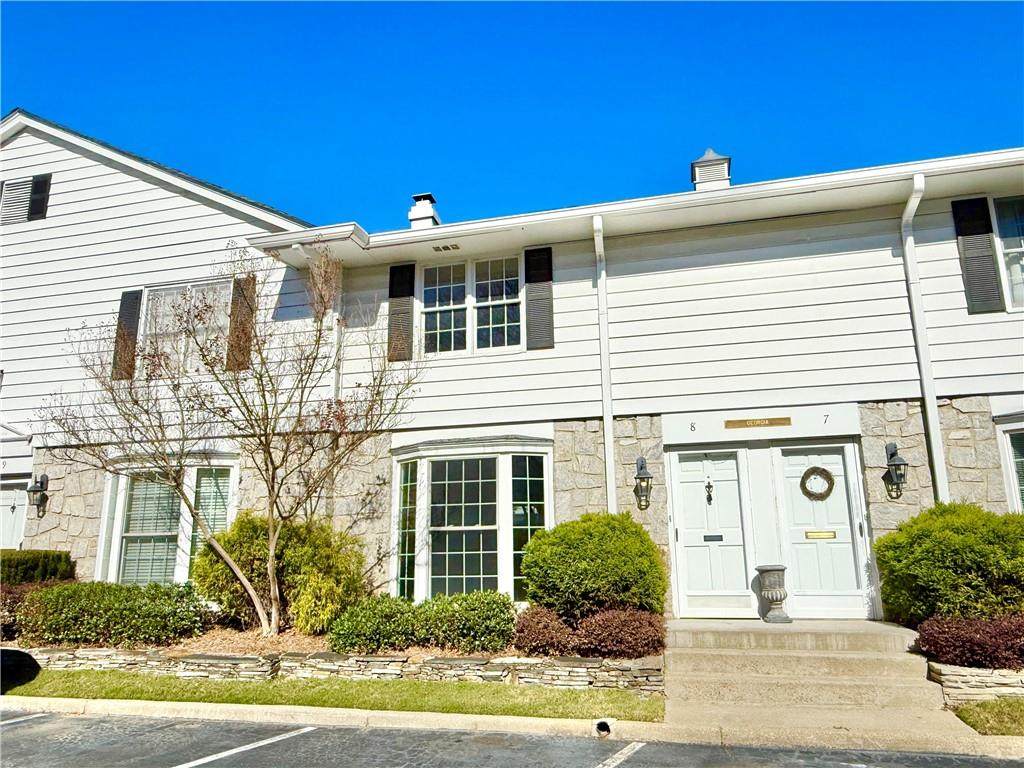 136 Peachtree Memorial Drive - Photo 1