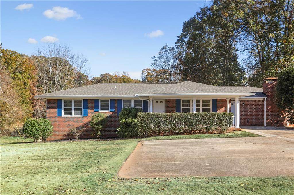 2179 Warren Drive - Photo 1