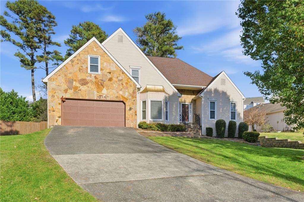 212 Shannon Drive - Photo 1