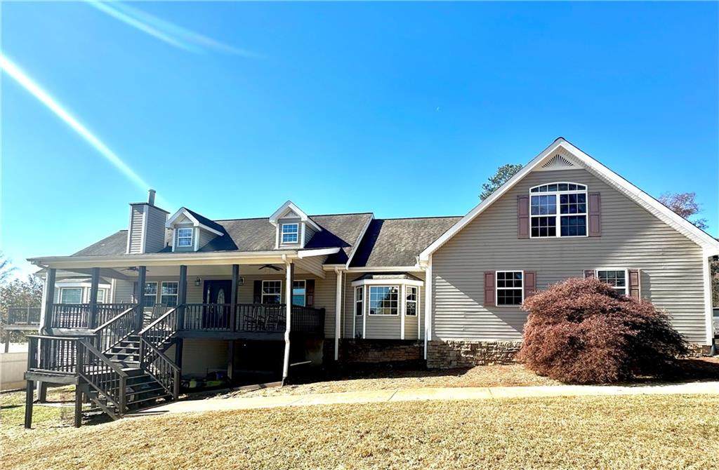 511 Reed Road - Photo 1