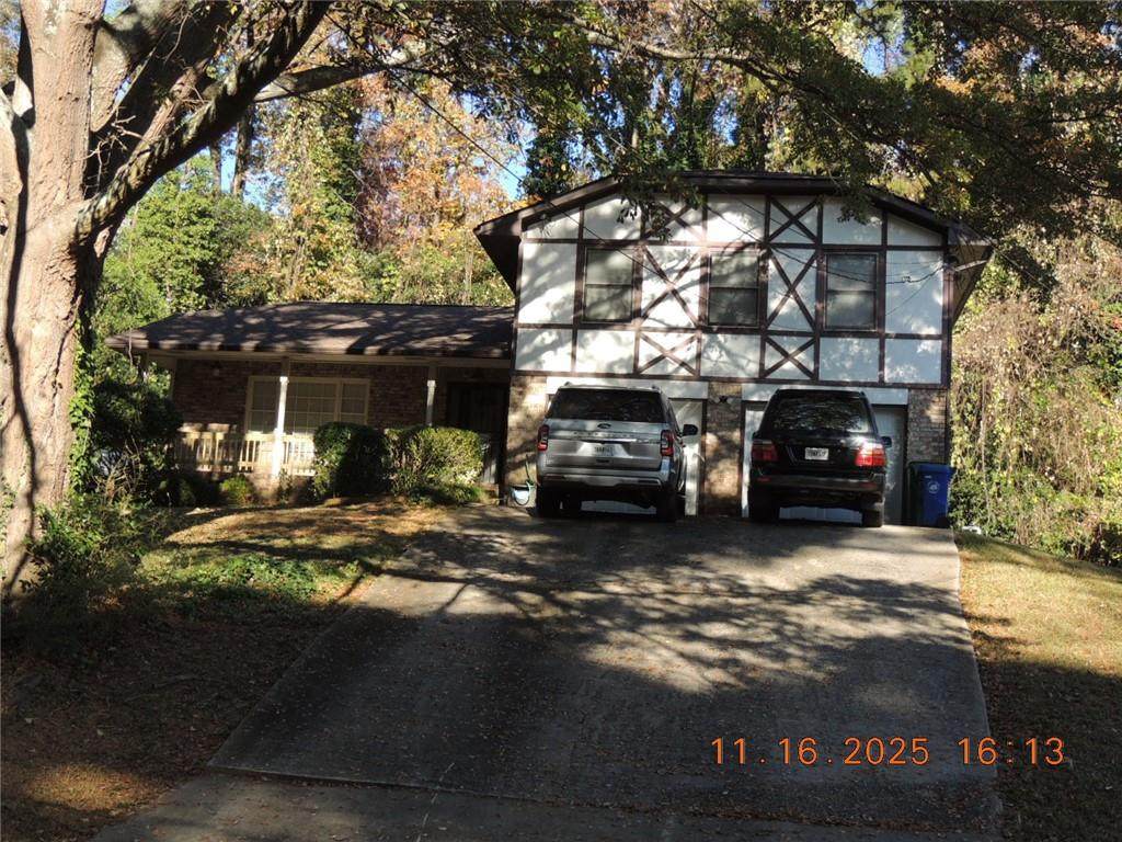 656 Cheviot Drive - Photo 1