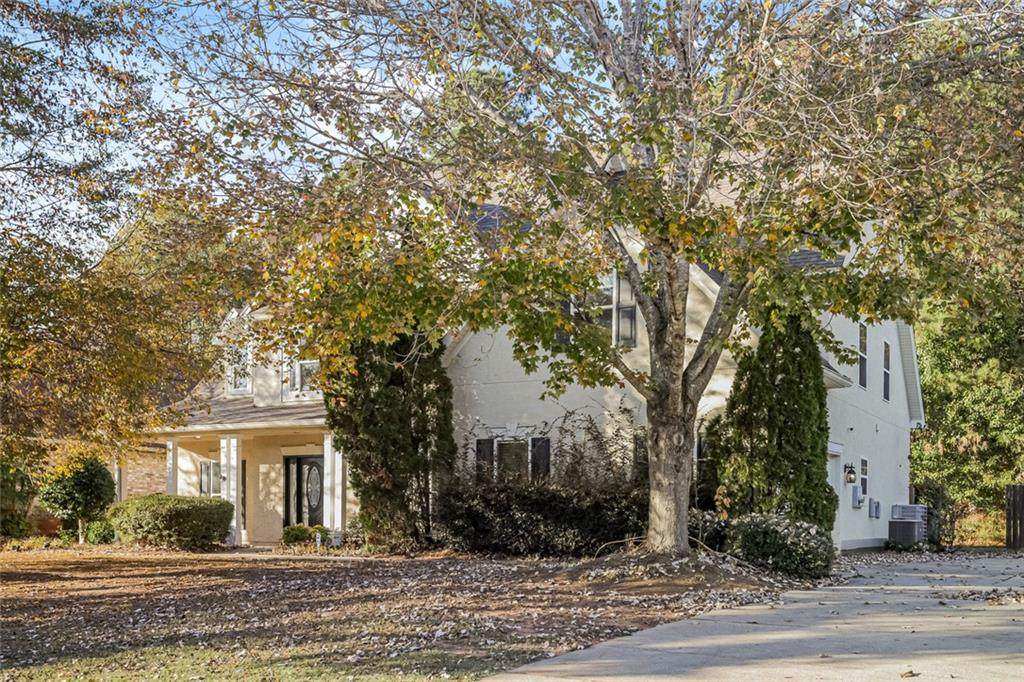 1405 Landon Drive - Photo 1