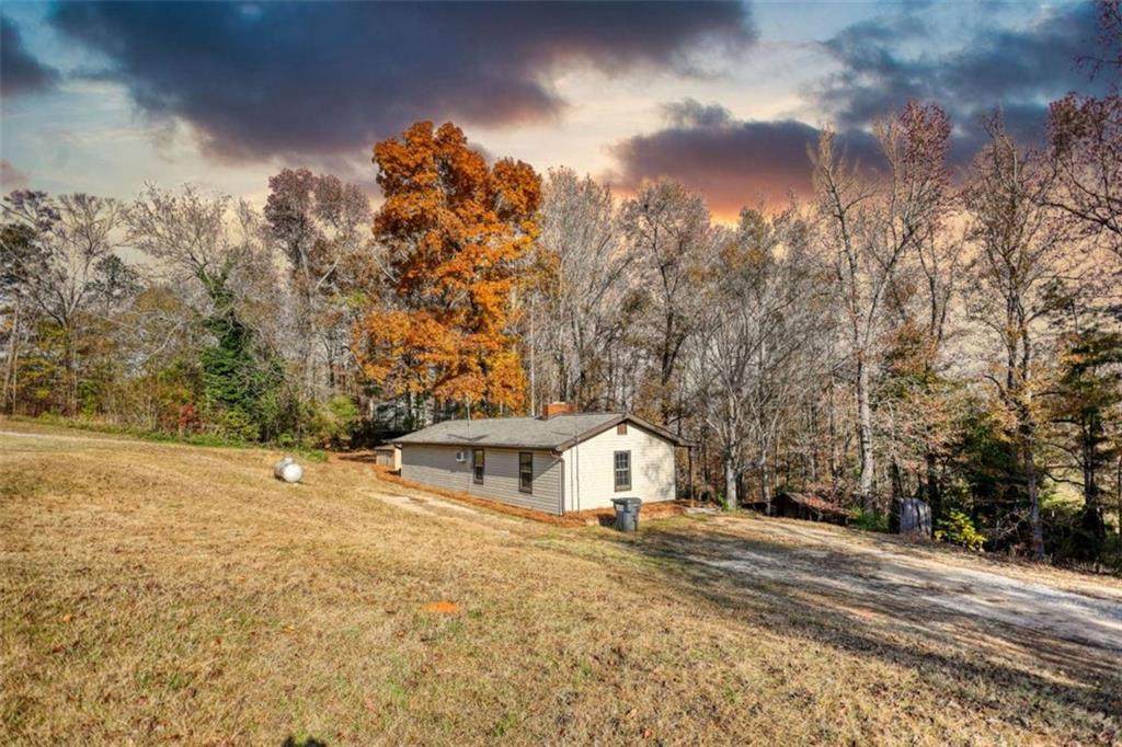 3001 Highway 213 - Photo 1