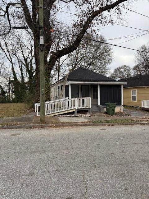 747 Glass Street - Photo 1