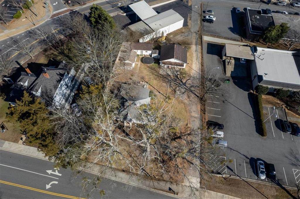 2930 Dallas Street - Photo 1