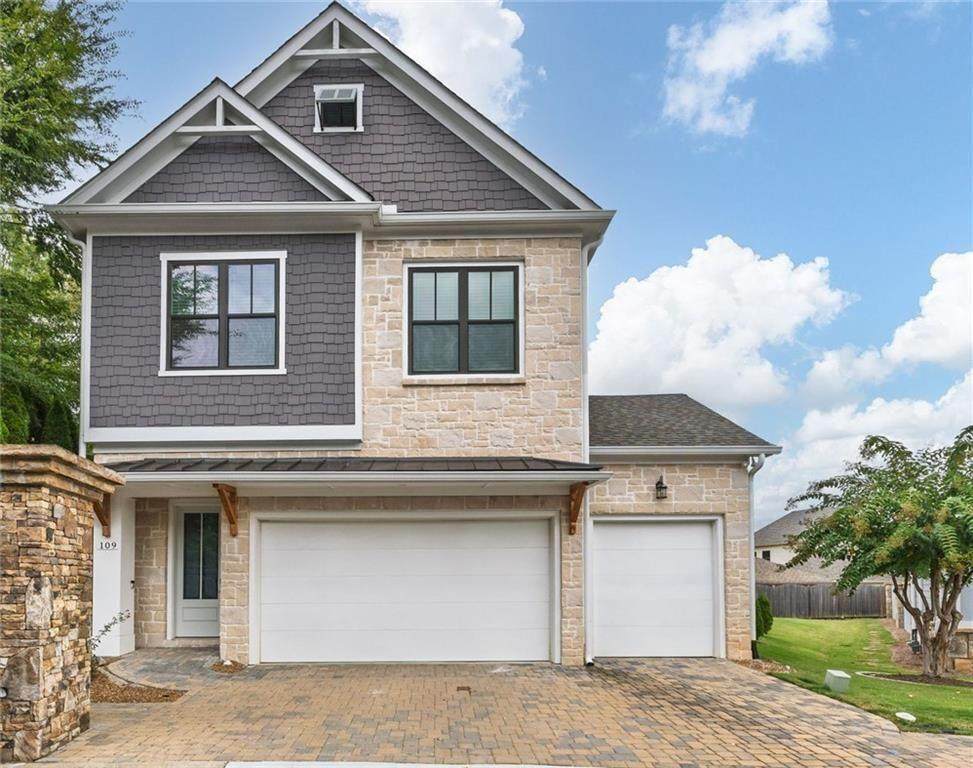 109 Village Green Avenue - Photo 1