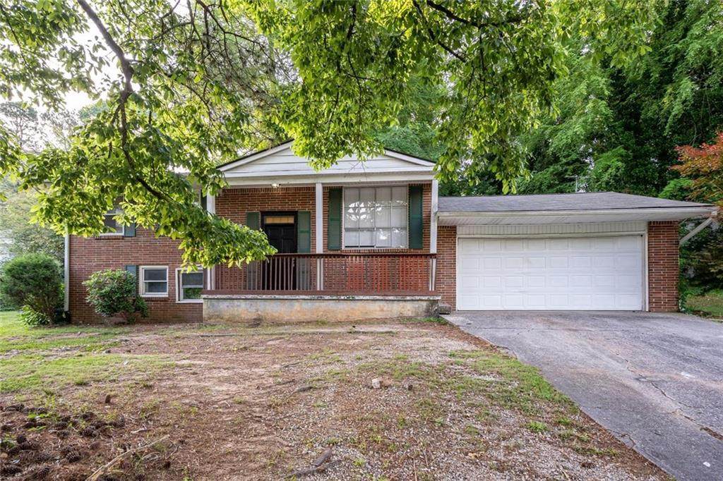 367 Camelot Parkway - Photo 1