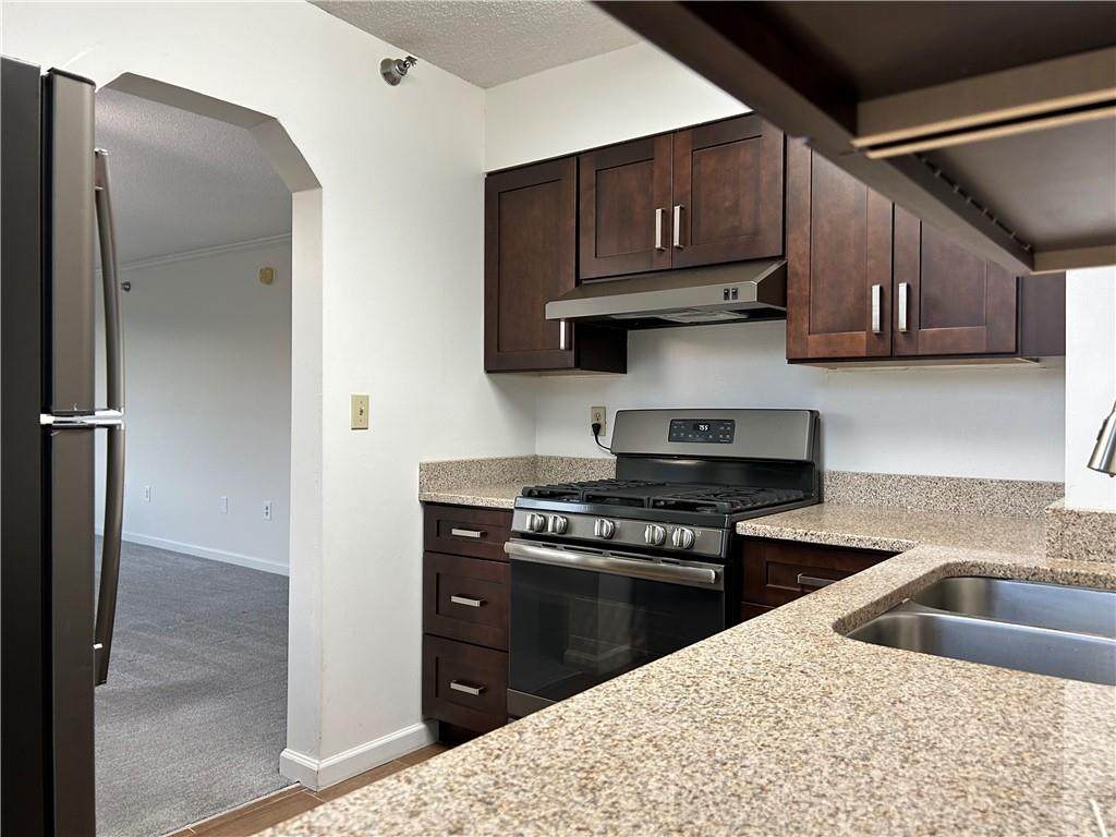 2479 Peachtree Road - Photo 1