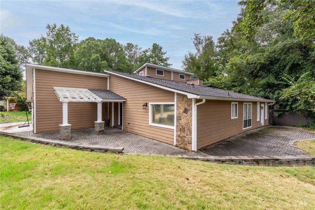 1050 Terramont Drive - Photo 1