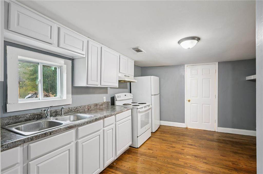 5160 Avery Street - Photo 1