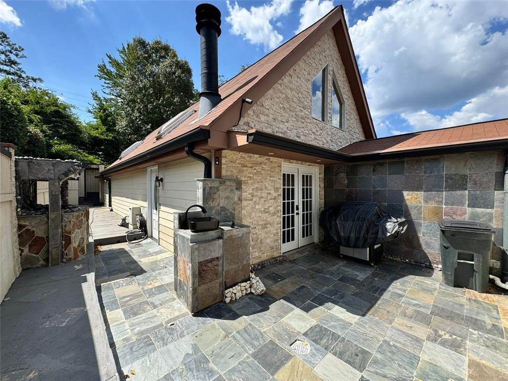 940 Bobcat Court - Photo 1