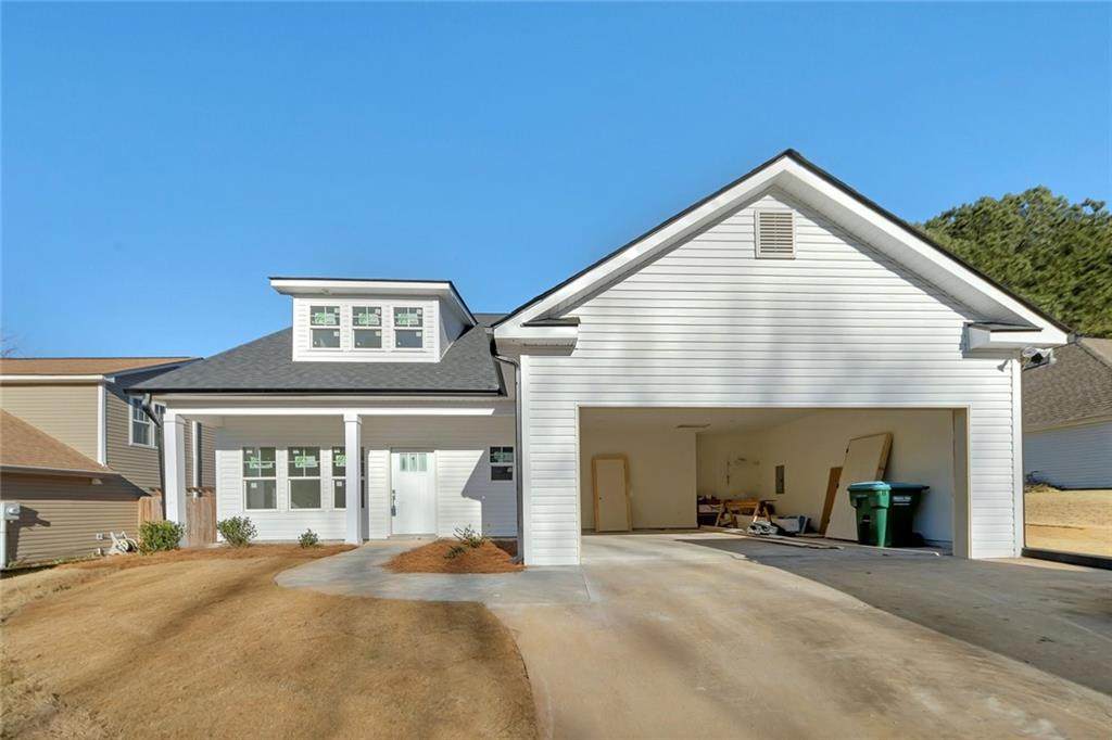 312 Hillcrest Lane - Photo 1