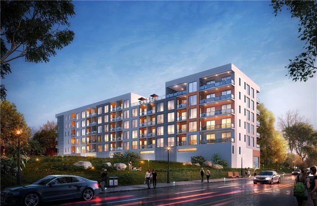 525 Parkway Drive - Photo 1