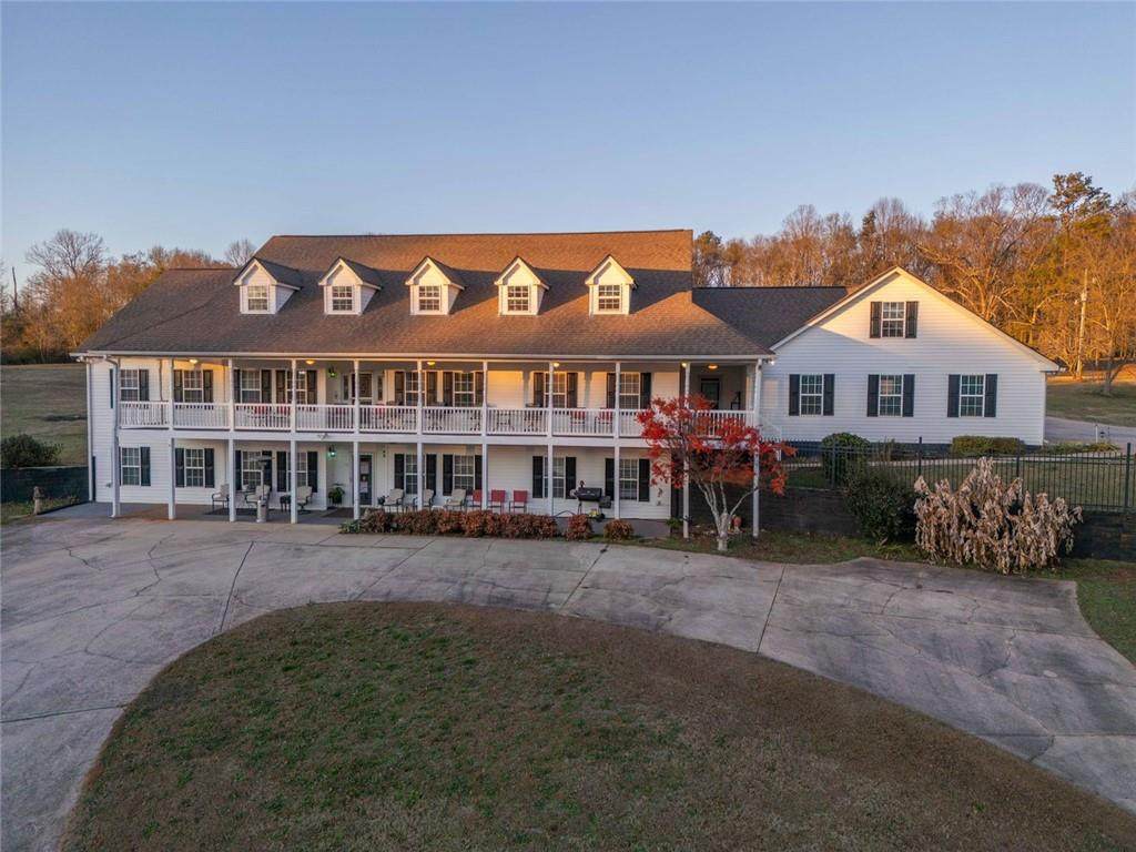 2440 Deadwyler Road - Photo 1