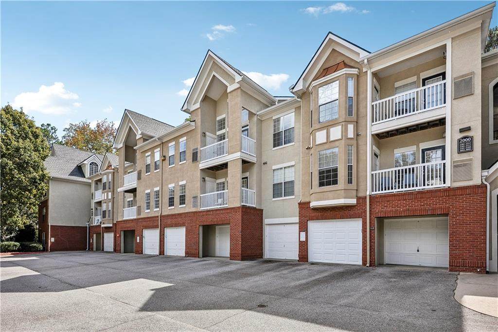 2211 Westchester Ridge - Photo 1