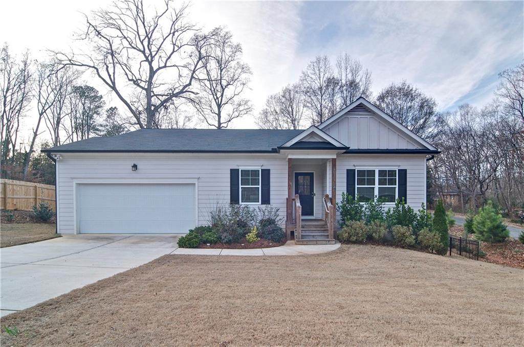 4630 Hemlock Drive - Photo 1