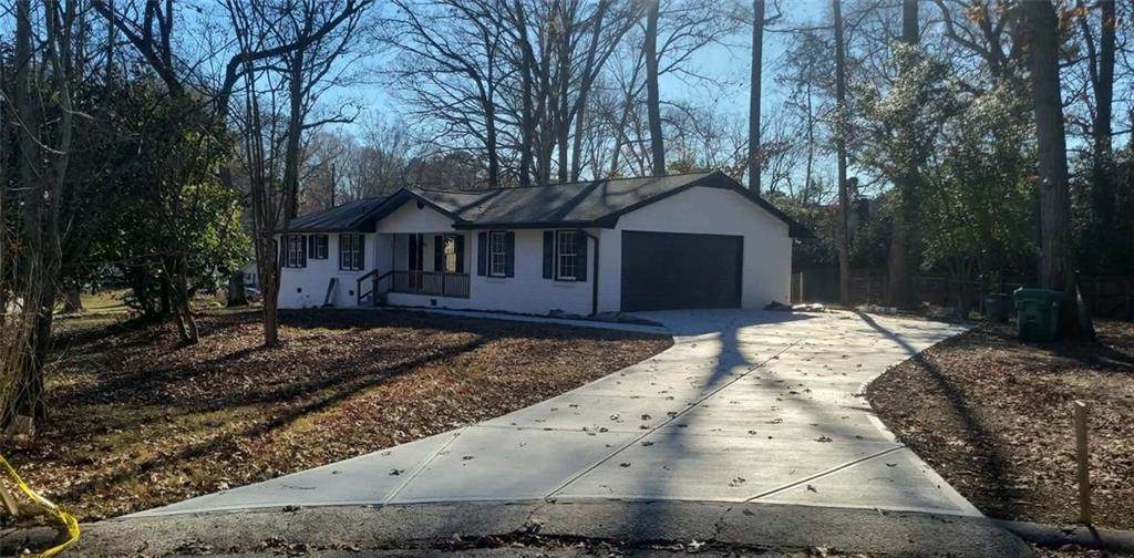 841 Woods Court - Photo 1