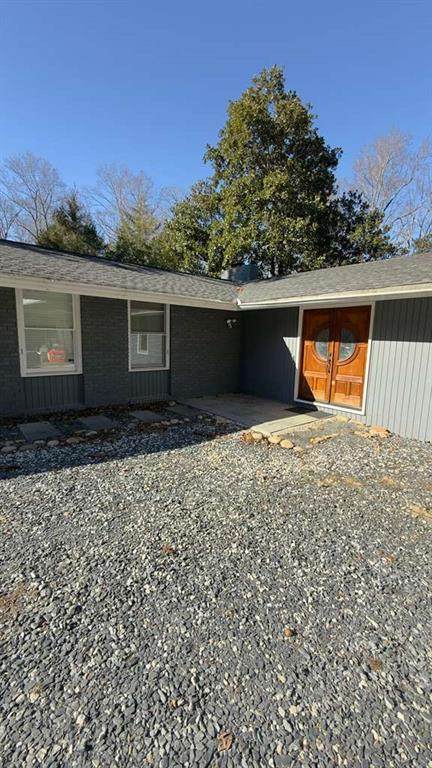 3400 Spalding Dr - Photo 1