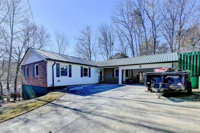 3527 Lakeview Drive - Photo 1