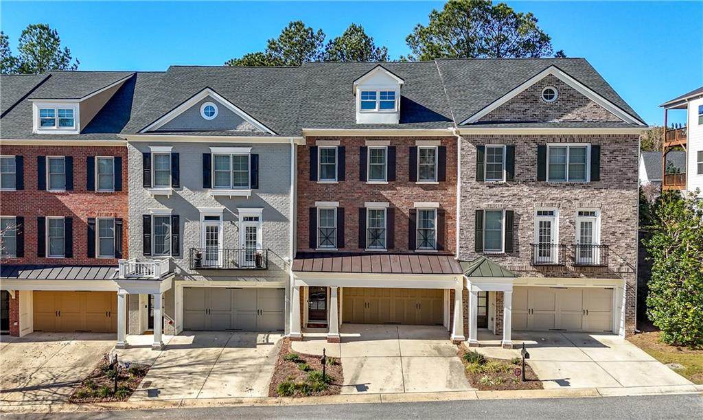 6187 Trumbul Oaks Court - Photo 1